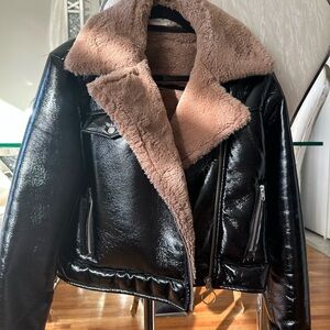 Jacket size small good for cold weather there still new